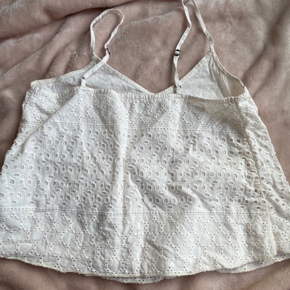 Patterned Loose Tank Top - Picture 2 of 4